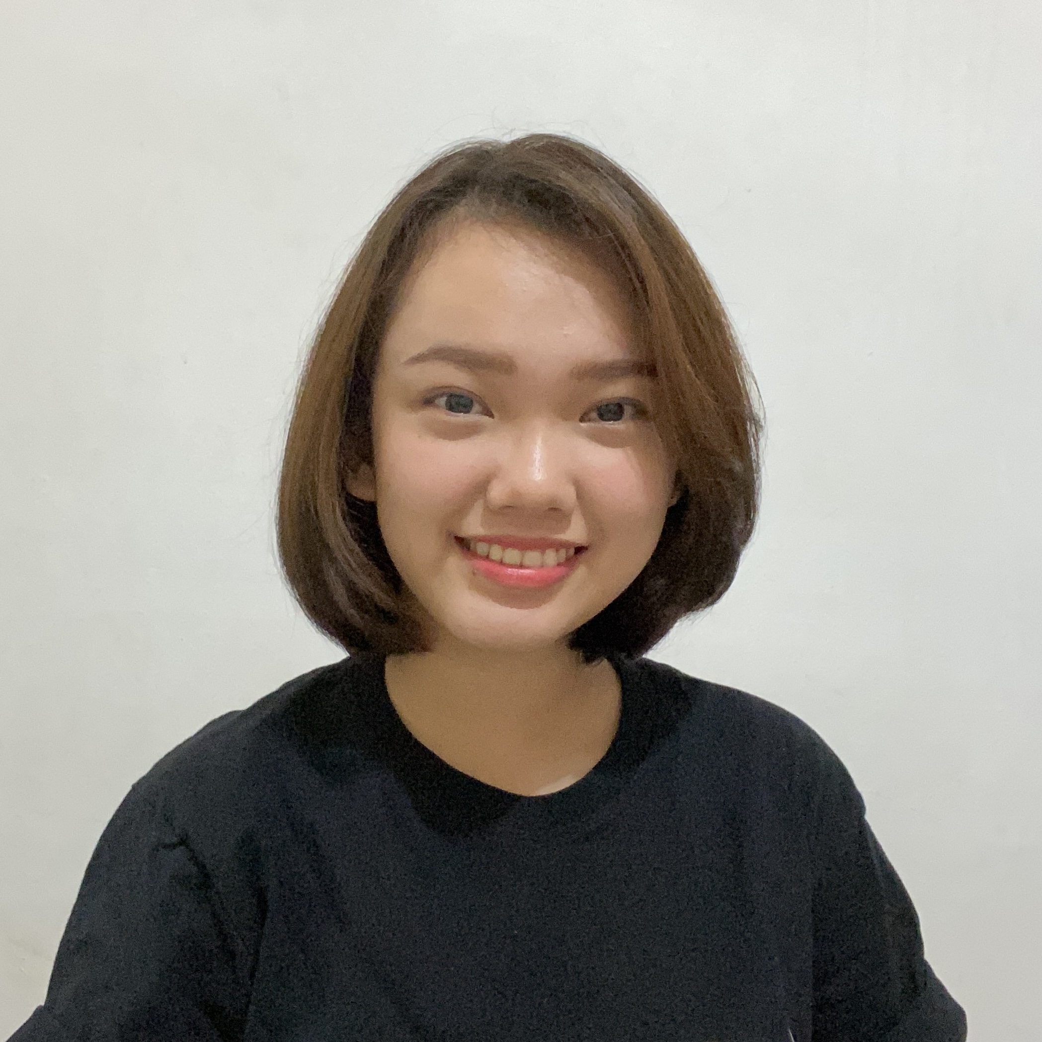 Poppy Hwangsa Iswara
